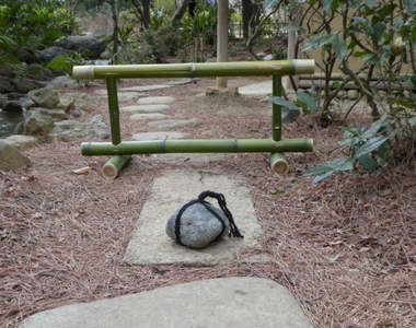 意外不為人知的《止步石》日本庭園或神社裡擋在路中間的石頭,原來具有這樣的意義...