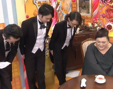 《執事喫茶Swallowtail》享受大小姐的下午茶時光 84歲資深執事超像漫畫世界……