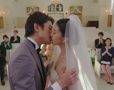 《婚禮請朋友拍照的後果》照片不符預期傷感情 寧願多花錢請攝影師不後悔……