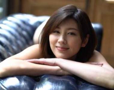 是新人也是性愛女神《美乃すずめ 美乃雀》2019年12月份AV女優出道完整版