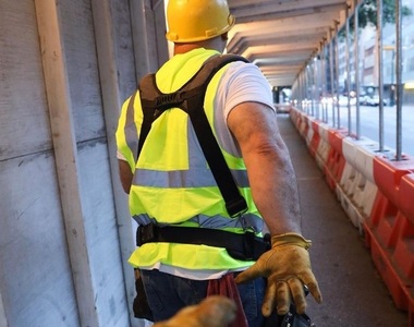 最近爆紅「覺得我也可以當網紅的老爸」結果竟然只是行銷手法......