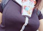 巨乳愛好者注意《岡田ゆい完美呈現乳袋T恤》要看起來不像乳帳像乳袋原來立體剪裁很重要XD 巨乳愛好者注意《岡田ゆい完美呈現乳袋T恤》要看起來不像乳帳像乳袋原來立體剪裁很重要XD