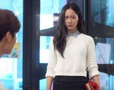 女友心死放生《男友和女性好友相處過甚》手機存對方照片是什麼意思啦...