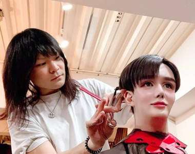 比假人還假人《Matt》剪個頭髮看起來卻像美髮師拿假人頭練習一樣...