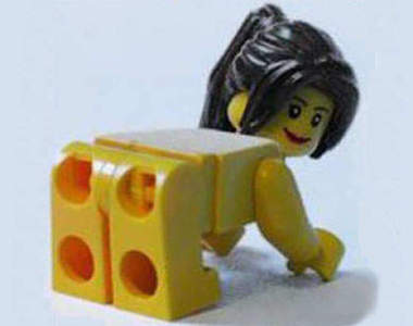 AV版《樂高玩電影》連七龍珠AV版都能拍我想這個也不意外惹XD