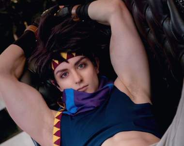 肉肉肉cosplay《JOJO的奇妙冒險》渾身健壯筋力的肉體美展現