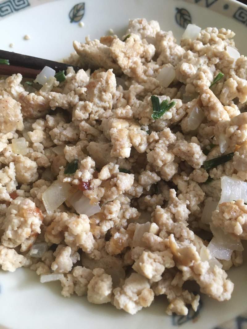 圖片7 推特話題《失敗料理大賽》當料理之神放棄你時,連切個西瓜都可能失敗...ww | 宅宅新聞