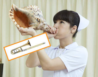 網友將《伸縮喇叭與法螺號角結合》吹出來有比較厲害嗎?好像有比較厲害一點XD