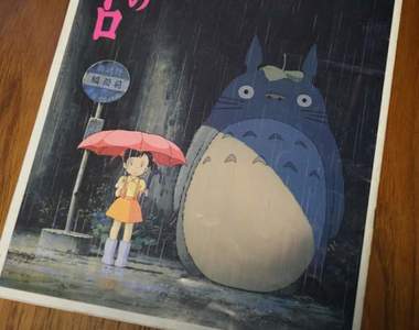 《龍貓海報上的祕密》海報中出現的雙馬尾少女，其實沒有在電影中登場！？