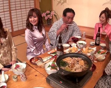 《日本議員的防疫奇招》聚餐叫陪酒小姐可以降低傳染風險?挨批胡說八道沒人信