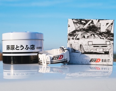 老司機發車!《BALT x G-Shock》將頭文字D豆腐車塗裝放上G-Shock DW-5600