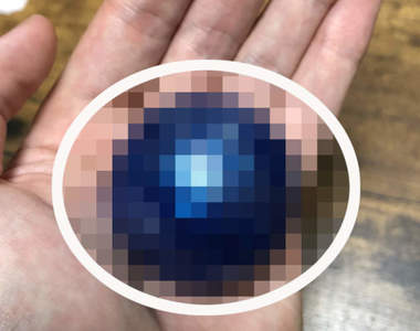《把隱形眼鏡變成一顆球》4年每天用完的隱形眼鏡誕生美麗藍色結晶ww