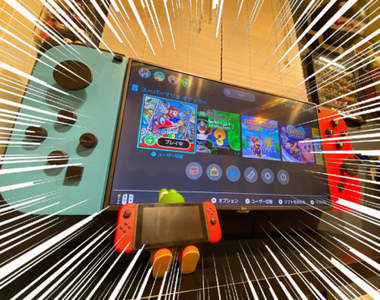 用愛打造《巨型Switch電視櫃》兩邊的Joy-Con還可以用來收納超有心