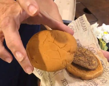 永久保存《一塊放了20年不壞的漢堡》千年以後或許麥當勞可以證明人類曾經存在過(誤)