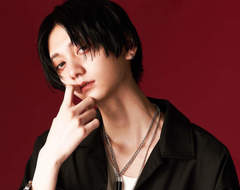 星二代型男《吉井添》神複製老爸《THE YELLOW MONKEY》吉井和哉的美形基因