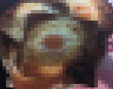 《被詛咒的太陽蛋吐司》彷彿多看幾眼可能就反被吐司吞噬的衝擊外觀引發瘋傳...