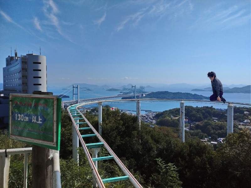 圖片7 推特突然開始的《松陰寺P圖大賽》諧星飄浮空中的搞笑瞬間意外成為熱門PS素材... | 宅宅新聞