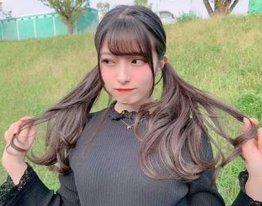 妹子們通通穿起來《針織衫之日》說到毛衣當然就是殺死處男的毛衣了吧❤