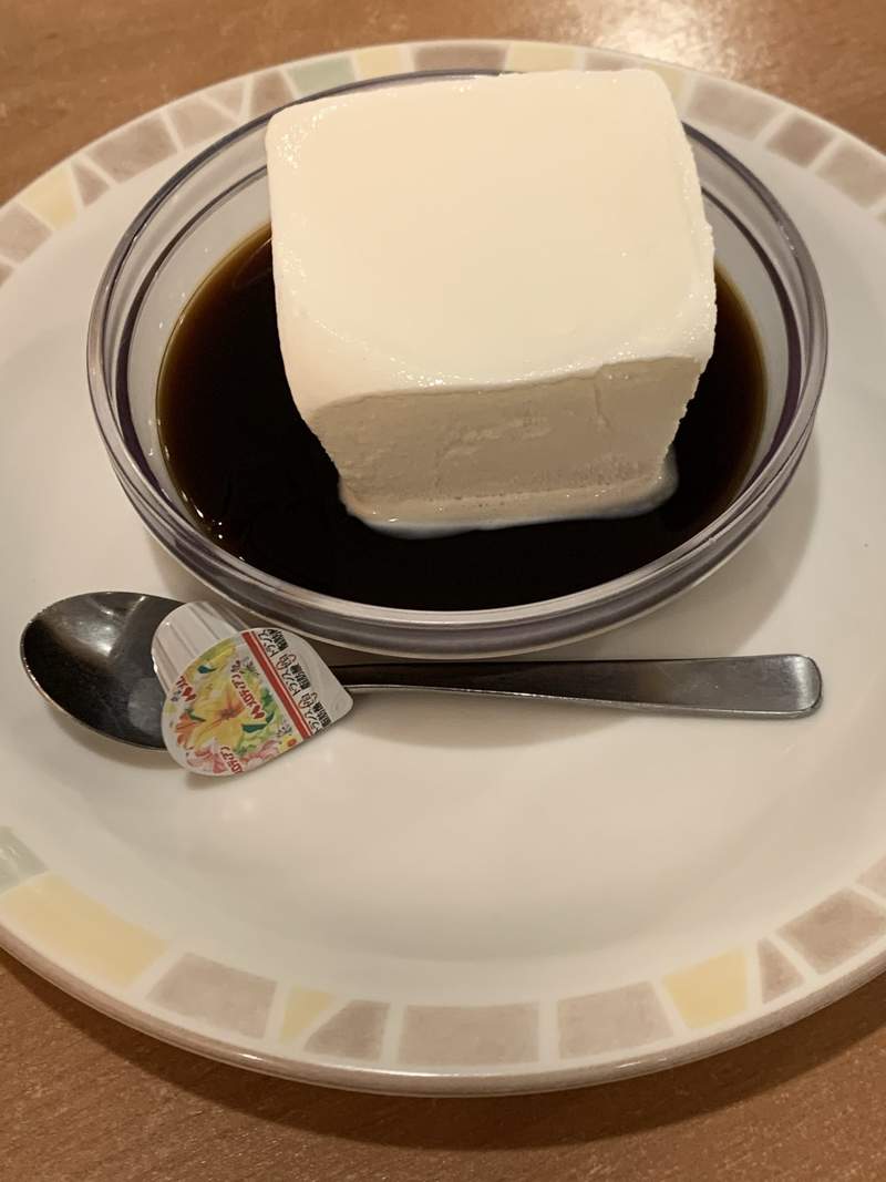 圖片5 又見菜單照騙?薩莉亞的《義式冰淇淋咖啡凍》上桌實物讓人誤以為點到豆腐www | 宅宅新聞