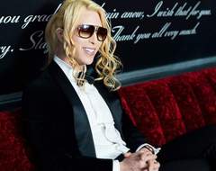 日本牛郎界帝王《羅蘭德》神回網友現役時代堅持早退回家的理由，再次誕生新名言...