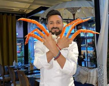 帥哥海鮮大廚《Faruk Gezen》一道美味料理就是這麼簡單粗暴