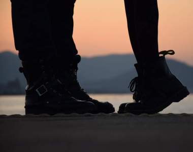 超天才《一人約會照》沒有嬌小女友也能簡單拍出萌萌的身高差情侶照