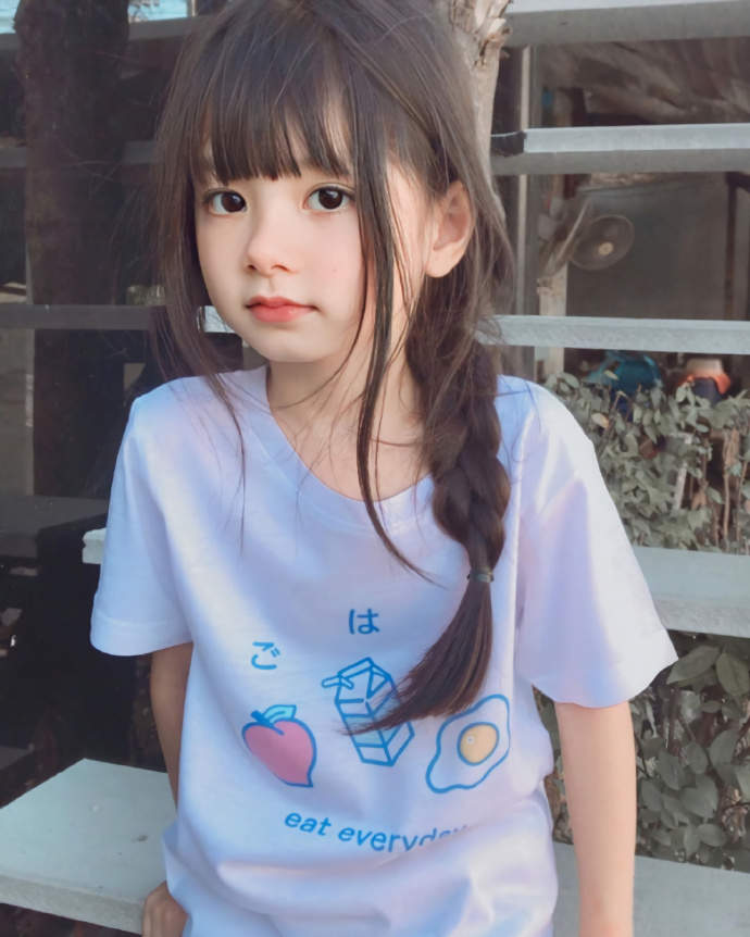 圖片1 圖片1