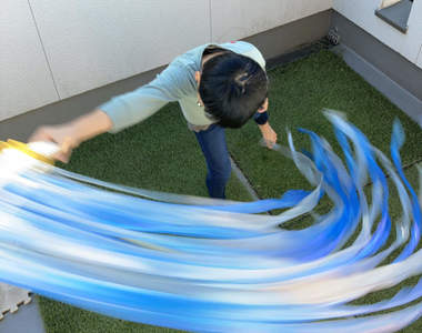 在家自己做《能揮出水之呼吸的日輪刀》你家小朋友也能輕鬆使出壹之型水面斬唷