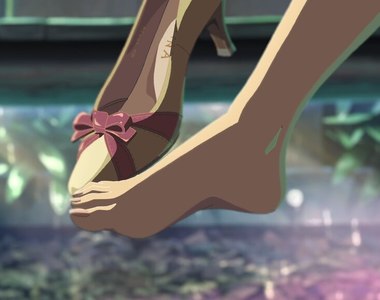 《機警路人拯救18歲少女》只憑地上單隻鞋子就報警?網友們直呼換作自己肯定沒辦法