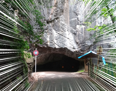 日本珍奇百景《根本洞窟的縣道》看似無法前進的道路,實際連汽車都能正常通行!?