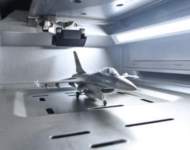 超帥模型拍法《烤魚機拍模型》明明是烤箱空間卻能拍出有如機庫的臨場感