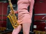 薩克斯風女樂手《Ririka/Sax》輕鬆奔放的動漫金曲演奏,聽著人都跟著嗨起來 薩克斯風女樂手《Ririka/Sax》輕鬆奔放的動漫金曲演奏,聽著人都跟著嗨起來