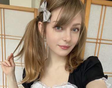 24歲荷蘭小妖精《Ella Freya》首本寫真「蘭蘭蘭」3月10號推出