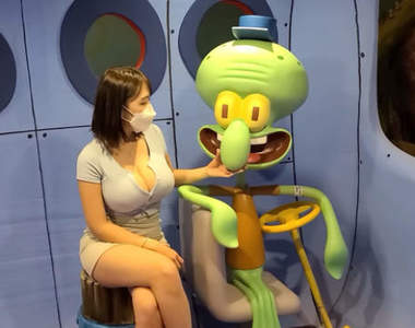 正妹帶你逛《首爾龍山海綿寶寶展覽》從以前我就覺得章魚哥的鼻子很挺，超挺der