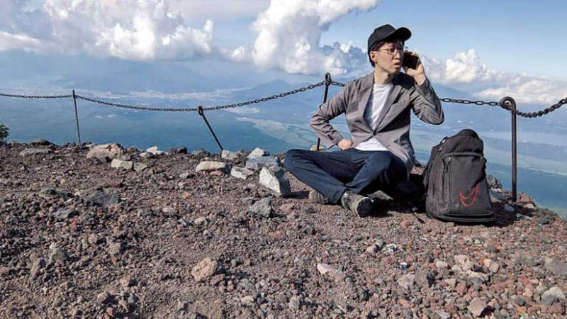 《富士山上可以遠距工作嗎？》記者親自挑戰攀登 比平地更能專心辦事但要注意高山症 | 宅宅新聞