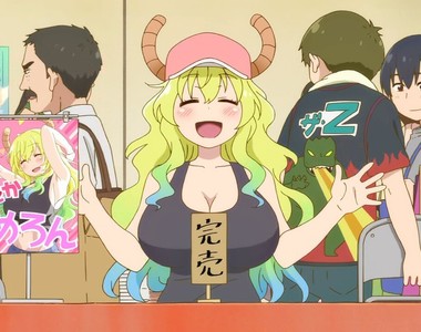 《如何在同人展認出神繪師》通常都不是賣本的那個人 而是幫忙整隊或是死在紙箱裡的人?