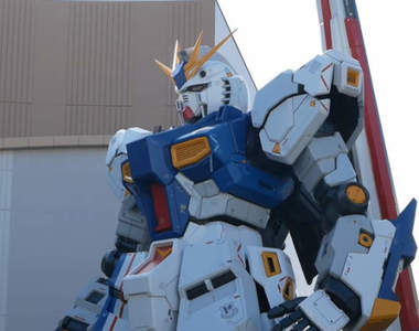 完整比例大小《福岡 RX-93ff Nu鋼彈》我來組成頭部！接近完工帥氣模樣真的帥爆