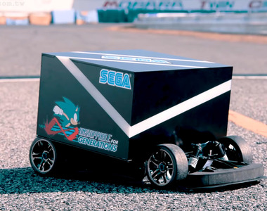 《SEGA打造「最速」電競電腦》不只是玩遊戲跑很快 本體跑出時速100公里有誰比得上？