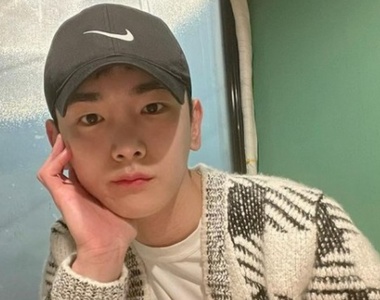 蔥價飆漲~《韓國偶像》「自給自足」種蔥上新聞 自己都覺得不可思議