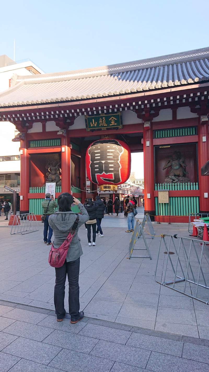 圖片6 《淺草新年參拜人潮的真相》日本議員分享的擁擠人潮,被網友踢爆根本是誤導!? | 宅宅新聞