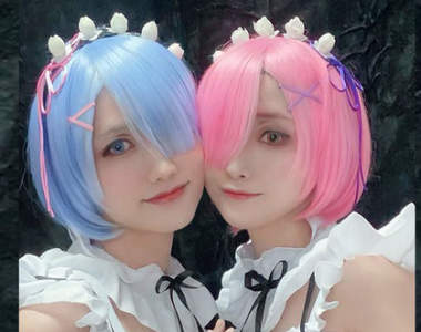 家族型cosplay《父母扮演雷姆拉姆》爸媽變姊妹想想這當中有多少可能性XD