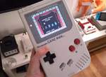 玩家自製《超巨大GameBoy》能玩紅白機遊戲還可以接電視這台機器太神了 玩家自製《超巨大GameBoy》能玩紅白機遊戲還可以接電視這台機器太神了