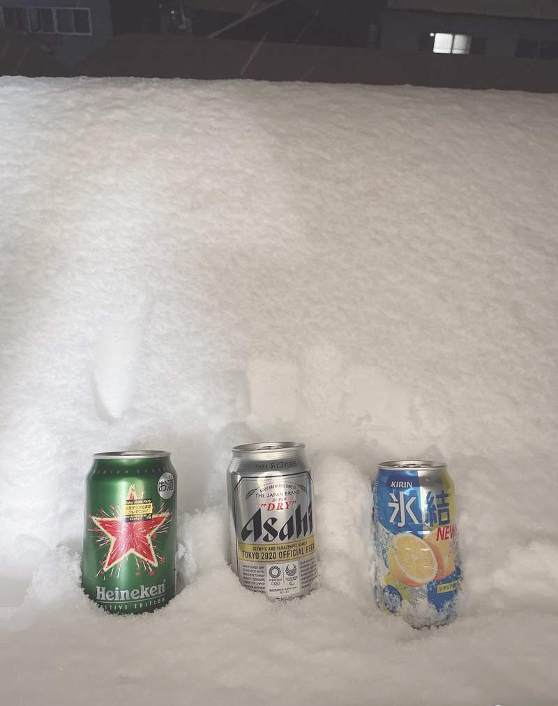 圖片7 《開窗就有天然冰箱》日本降下紀錄性大雪,窗外滿是積雪只好這樣苦中作樂ww | 宅宅新聞
