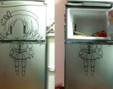 嘴角失守《很難忍住不笑的GIF》冰箱畫成這樣會降低想打開的慾望嗎？