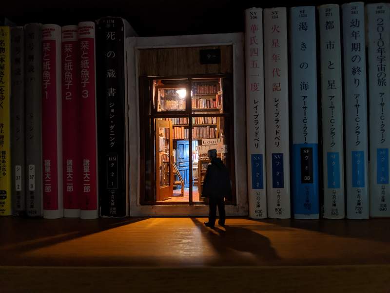 圖片5 邀你進入書中世界《微型門書擋》彷彿開門就能走進故事裡的自製模型引注目 | 宅宅新聞