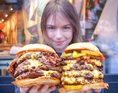 美食系Instagramer《Queen of the Cheatmeal》看她的推文讓你隨時隨地都想吃漢堡