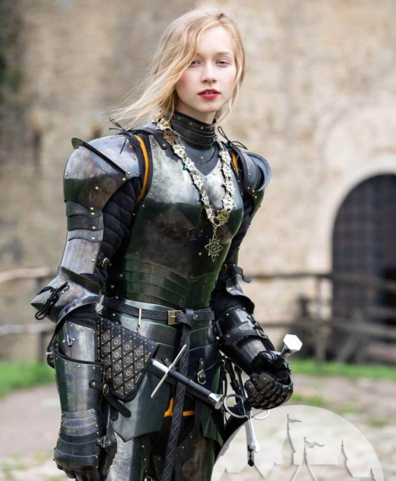 中世紀精品《真實版防具店》男女性專用盔甲，現在出門提高防禦力很重要 | 宅宅新聞