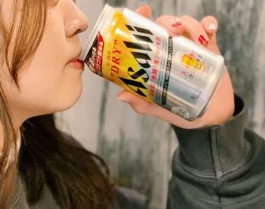 業界首創《日本開罐啤酒》可爽飲又可體驗啤酒泡的感覺