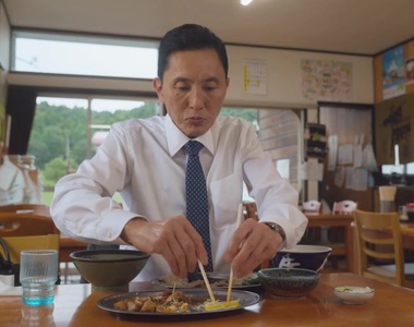 《孤獨的美食家教你擠檸檬》五郎不會弄髒手的妙計驚艷網友 日本中老年人都會這一招?