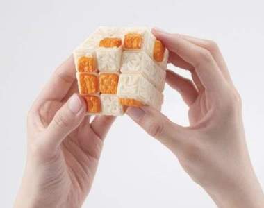 整死自己《泡麵魔術方塊》不管怎麼看都一模一樣是要怎麼轉(暈)